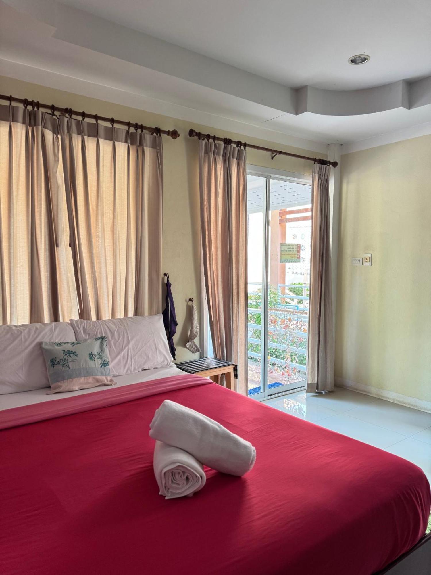 Rang Noknoy Resort At Kohlarn 외부 사진
