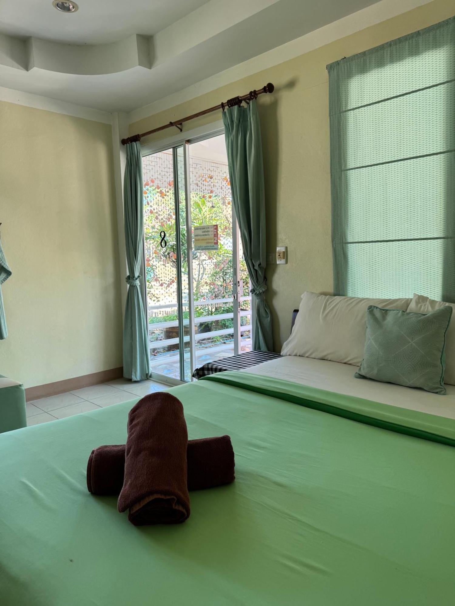 Rang Noknoy Resort At Kohlarn 외부 사진
